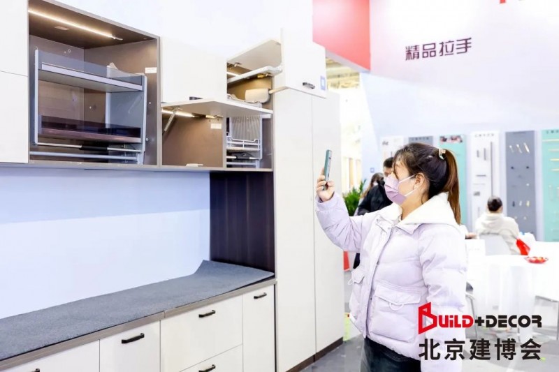 2024北京建博会开幕：全品类定制+全链路打通，领航家居建材新时代_11